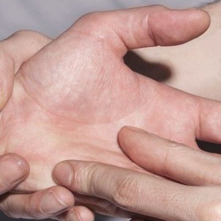 в холодных руках