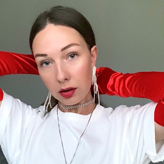 Julie Стилистка