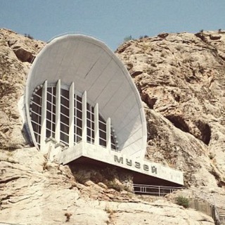 Urban Paradoxes 💛💙