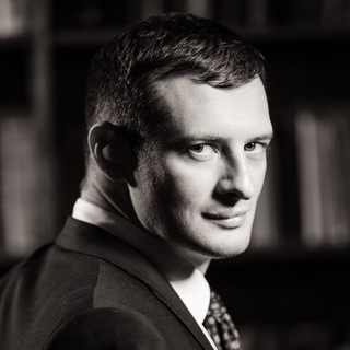 Адвокат Сергей Узденский