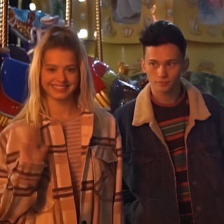 гифки с валей/юлей! !🎠