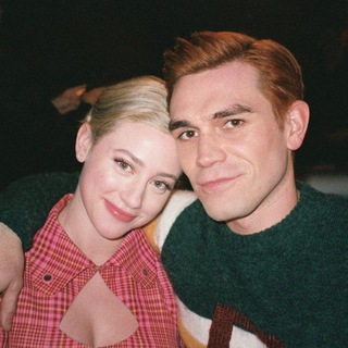 𝙨𝙘𝙚𝙣𝙚𝙫𝙖𝙥𝙞𝙧𝙚𝙨