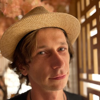 Марк Активер