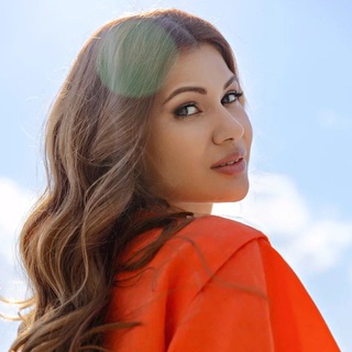 Анжела Дилам