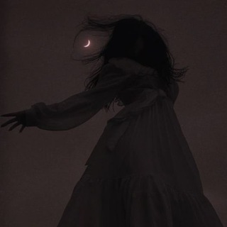 ведьма с первого этажа 🎴