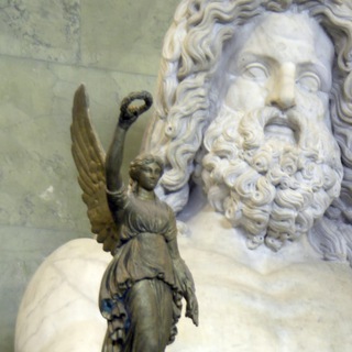 Зевс не курит ⚡️