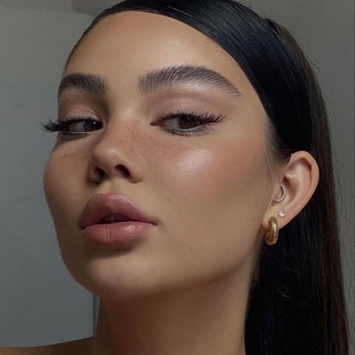 ✨𝓝𝓮𝓫𝓸 𝓿 𝓽𝓿𝓸𝓲𝓱 𝓰𝓵𝓪𝔃𝓪𝓱✨