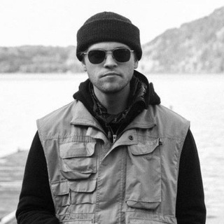 ❄️Alexander[•••]Calvert❄️