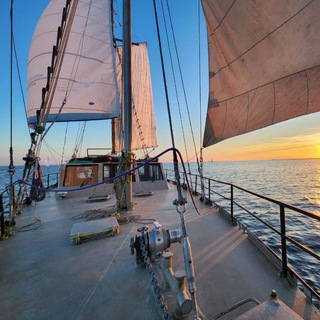 Экспедиционная яхта Эпоха