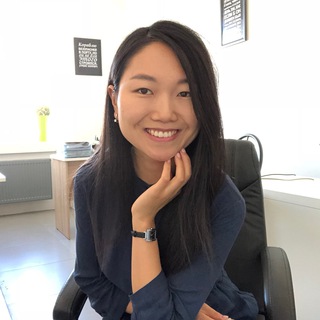 Юрист Нина Ли