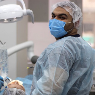 Амаякян Андраник Арсенович имплантолог ортопед