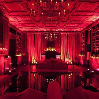 REAL RED ROOM ( RRR )