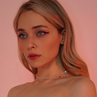 Анастасия Крылова/Official