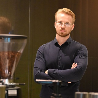 MISTER SOSISTER ~ EXIT LIQUIDITY