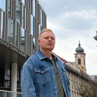 Директор по маркетингу | Цветков Артем