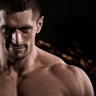 Адам Козыра