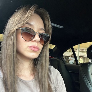 Твоя подружка - тренер 😉