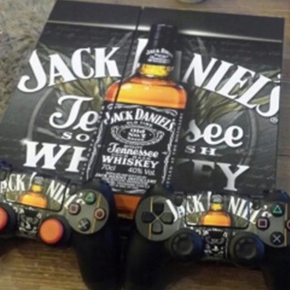 [18+] Сиди дома, бухай и играй