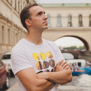 Алекс, English teacher