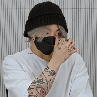 archive of Valentino