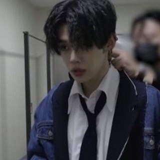 𝕮𝗵𝗮𝗼𝘀 is resting