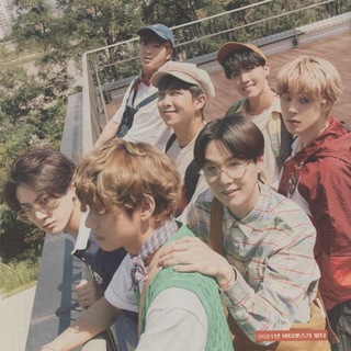 | 𝕭𝕿𝕾 𝖈𝖍𝖆𝖓𝖓𝖊𝖑 |