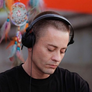 Антон Переладов