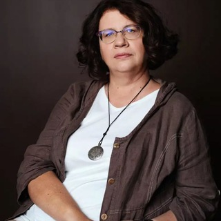 ЛЮДМИЛА ПЕТРАНОВСКАЯ