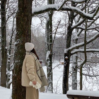 𝐀𝐥𝐥_𝐭𝐡𝐢𝐧𝐠𝐬_𝐭𝐡𝐞_𝐮𝐧𝐢𝐯𝐞𝐫𝐬𝐢𝐭𝐲💗