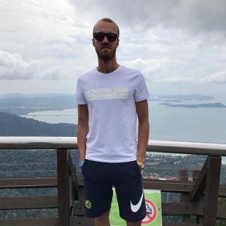 Андрей Титов