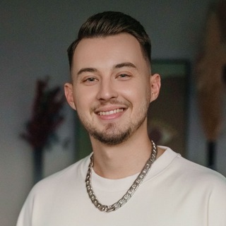 Артем Рогозин | Космополит