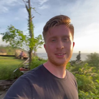 Alex Rentaved | 📍Bali