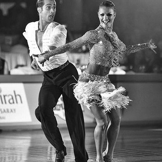 Бальные танцы. Костюмы.