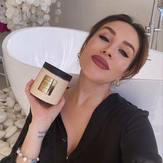 BÉCKER | Дина Беккер