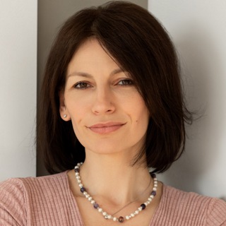 БЕЛЛА ❤️💜💚