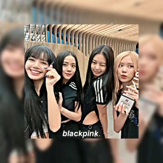 𝙗𝙡𝙖𝙘𝙠𝙥𝙞𝙣𝙠.