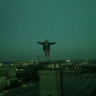 𝓢𝓷𝓪𝓬𝓴𝓲𝓷𝓰 𝓞𝓷 𝓑𝓵𝓸𝓸𝓭