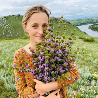 Травница БОГДАНА ИЛЬИНА