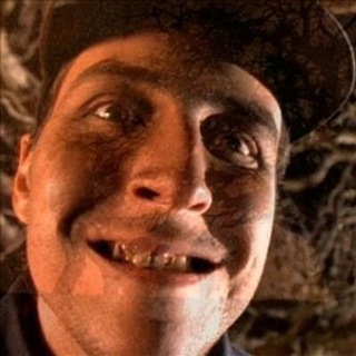 образина слушает