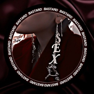 𝐂𝐚𝐭𝐡𝐨𝐮𝐬𝐞 