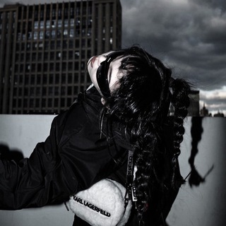 чапман с вишней.