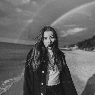 𝙼𝙾𝙾𝙽𝙻𝚈