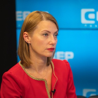 Елена Левина