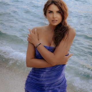 Твоя подруга 🔥