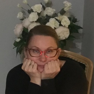 Есть женщины в русских селеньях.