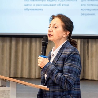 Колонина Динора