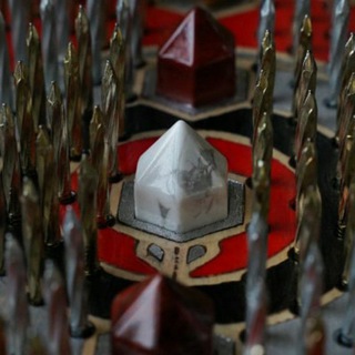 ДОСКА С ГВОЗДЯМИ, мастер досок с кристаллами. #доскасадху