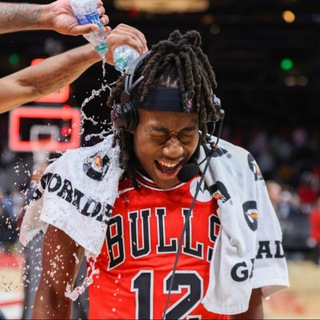 Дреды Досунму | Chicago Bulls