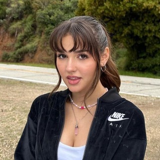 Eva Miller🏄🏼‍♀️