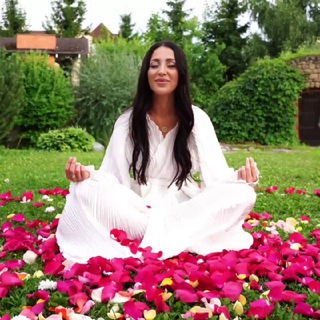 Кристина Егиазарова | Исходный Код